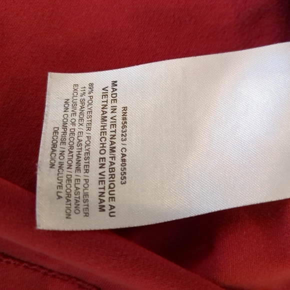 Nike women's Alabama lightweight 1/4 zip pullover shirt red/white, size M - Picture 9 of 14